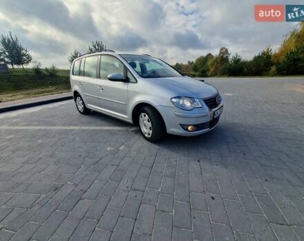 Серый Фольксваген Туран, объемом двигателя 1.4 л и пробегом 196 тыс. км за 6400 $, фото 15 на Automoto.ua