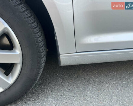 Серый Фольксваген Туран, объемом двигателя 1.4 л и пробегом 179 тыс. км за 8500 $, фото 10 на Automoto.ua