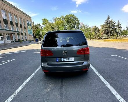 Серый Фольксваген Туран, объемом двигателя 1.4 л и пробегом 178 тыс. км за 8500 $, фото 3 на Automoto.ua