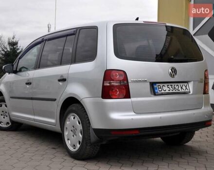 Сірий Фольксваген Туран, об'ємом двигуна 1.9 л та пробігом 172 тис. км за 6999 $, фото 32 на Automoto.ua