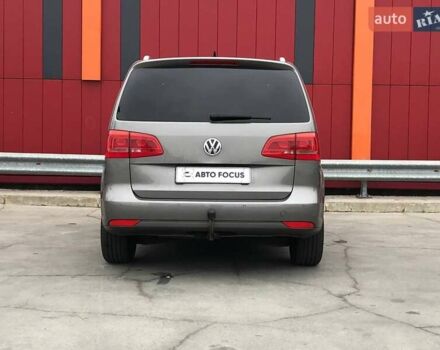 Сірий Фольксваген Туран, об'ємом двигуна 1.6 л та пробігом 265 тис. км за 9990 $, фото 6 на Automoto.ua