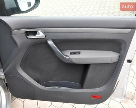 Сірий Фольксваген Туран, об'ємом двигуна 1.9 л та пробігом 172 тис. км за 6999 $, фото 25 на Automoto.ua