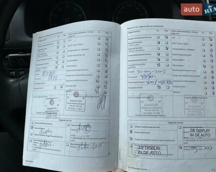 Сірий Фольксваген Туран, об'ємом двигуна 1.39 л та пробігом 216 тис. км за 8500 $, фото 39 на Automoto.ua