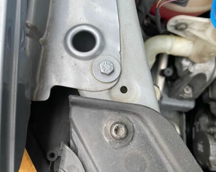 Серый Фольксваген Туран, объемом двигателя 1.4 л и пробегом 221 тыс. км за 7900 $, фото 19 на Automoto.ua