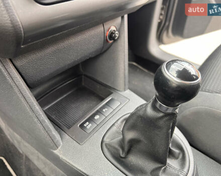 Сірий Фольксваген Туран, об'ємом двигуна 1.4 л та пробігом 135 тис. км за 6900 $, фото 22 на Automoto.ua