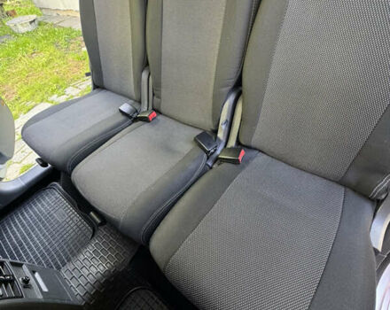 Сірий Фольксваген Туран, об'ємом двигуна 1.4 л та пробігом 238 тис. км за 7200 $, фото 8 на Automoto.ua