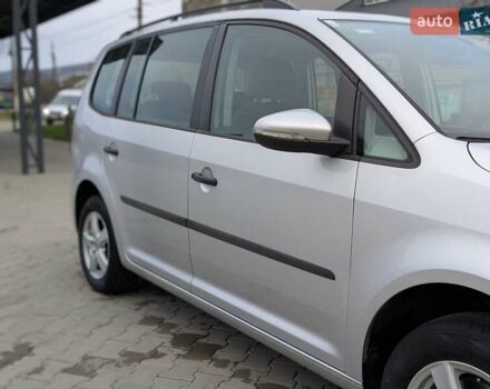 Серый Фольксваген Туран, объемом двигателя 1.4 л и пробегом 274 тыс. км за 7500 $, фото 8 на Automoto.ua