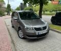 Серый Фольксваген Туран, объемом двигателя 1.4 л и пробегом 215 тыс. км за 7399 $, фото 1 на Automoto.ua