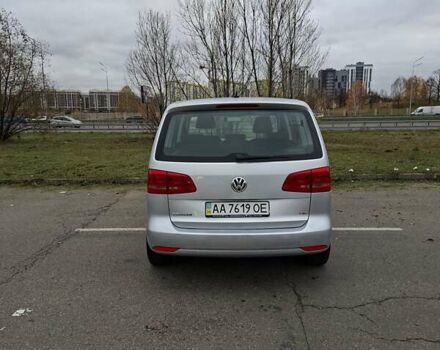 Серый Фольксваген Туран, объемом двигателя 1.39 л и пробегом 274 тыс. км за 7950 $, фото 2 на Automoto.ua