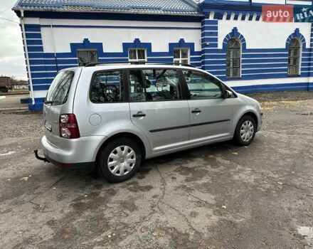 Сірий Фольксваген Туран, об'ємом двигуна 1.39 л та пробігом 216 тис. км за 8500 $, фото 9 на Automoto.ua