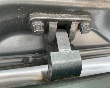 Серый Фольксваген Туран, объемом двигателя 1.4 л и пробегом 221 тыс. км за 7900 $, фото 7 на Automoto.ua