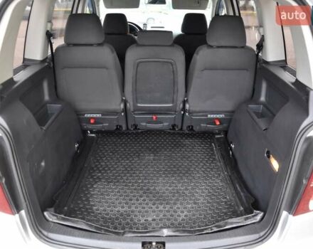 Сірий Фольксваген Туран, об'ємом двигуна 1.9 л та пробігом 172 тис. км за 6999 $, фото 20 на Automoto.ua