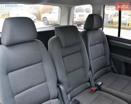 Сірий Фольксваген Туран, об'ємом двигуна 1.9 л та пробігом 172 тис. км за 6999 $, фото 23 на Automoto.ua