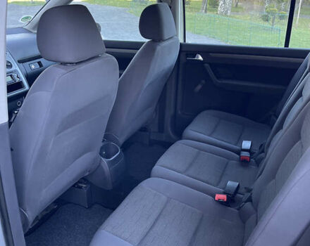 Сірий Фольксваген Туран, об'ємом двигуна 1.4 л та пробігом 173 тис. км за 7300 $, фото 13 на Automoto.ua