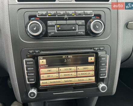 Серый Фольксваген Туран, объемом двигателя 1.4 л и пробегом 198 тыс. км за 8800 $, фото 37 на Automoto.ua