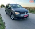 Сірий Фольксваген Туран, об'ємом двигуна 2 л та пробігом 188 тис. км за 9999 $, фото 11 на Automoto.ua