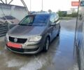 Сірий Фольксваген Туран, об'ємом двигуна 1.9 л та пробігом 143 тис. км за 8300 $, фото 13 на Automoto.ua