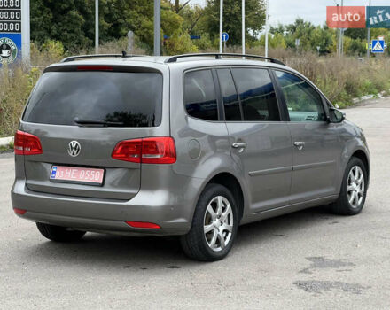 Серый Фольксваген Туран, объемом двигателя 1.4 л и пробегом 198 тыс. км за 8800 $, фото 2 на Automoto.ua