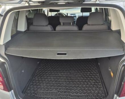 Серый Фольксваген Туран, объемом двигателя 1.9 л и пробегом 238 тыс. км за 9200 $, фото 18 на Automoto.ua