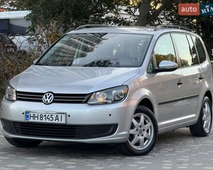 Серый Фольксваген Туран, объемом двигателя 1.4 л и пробегом 167 тыс. км за 9999 $, фото 17 на Automoto.ua