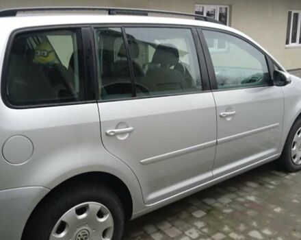 Серый Фольксваген Туран, объемом двигателя 1.9 л и пробегом 316 тыс. км за 8550 $, фото 5 на Automoto.ua