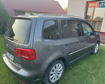 Сірий Фольксваген Туран, об'ємом двигуна 1.97 л та пробігом 209 тис. км за 12200 $, фото 4 на Automoto.ua