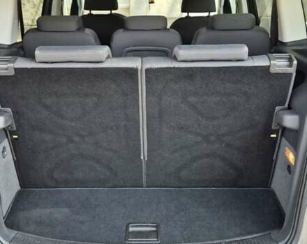 Серый Фольксваген Туран, объемом двигателя 1.39 л и пробегом 172 тыс. км за 9200 $, фото 9 на Automoto.ua