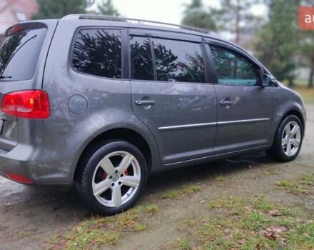 Серый Фольксваген Туран, объемом двигателя 1.6 л и пробегом 302 тыс. км за 10550 $, фото 5 на Automoto.ua