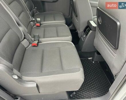 Серый Фольксваген Туран, объемом двигателя 1.39 л и пробегом 239 тыс. км за 7999 $, фото 37 на Automoto.ua