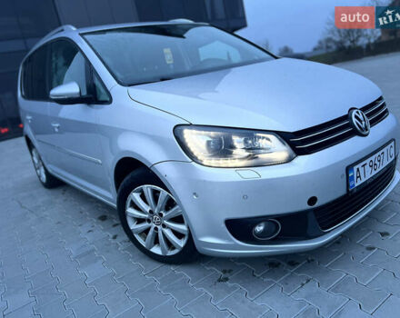 Серый Фольксваген Туран, объемом двигателя 1.6 л и пробегом 290 тыс. км за 9200 $, фото 2 на Automoto.ua