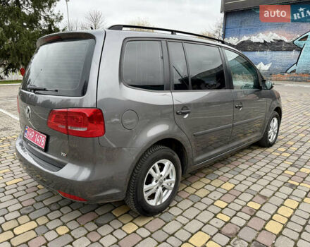 Сірий Фольксваген Туран, об'ємом двигуна 1.6 л та пробігом 244 тис. км за 10550 $, фото 6 на Automoto.ua