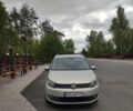 Серый Фольксваген Туран, объемом двигателя 1.6 л и пробегом 301 тыс. км за 9300 $, фото 1 на Automoto.ua