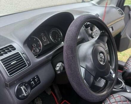 Сірий Фольксваген Туран, об'ємом двигуна 1.6 л та пробігом 284 тис. км за 10000 $, фото 10 на Automoto.ua