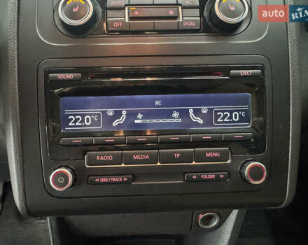 Серый Фольксваген Туран, объемом двигателя 1.4 л и пробегом 308 тыс. км за 6150 $, фото 26 на Automoto.ua