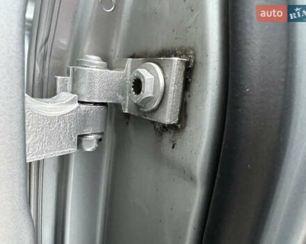 Серый Фольксваген Туран, объемом двигателя 1.4 л и пробегом 223 тыс. км за 7850 $, фото 68 на Automoto.ua