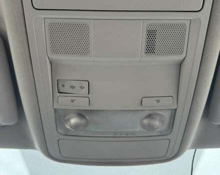 Серый Фольксваген Туран, объемом двигателя 1.6 л и пробегом 354 тыс. км за 8900 $, фото 27 на Automoto.ua