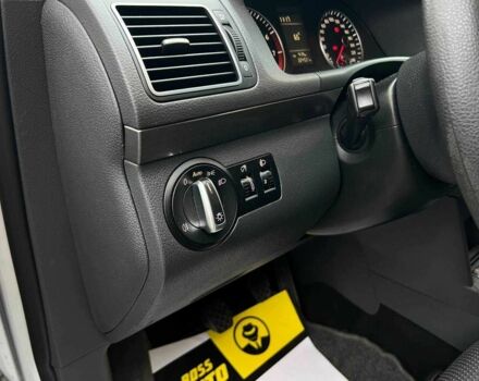 Серый Фольксваген Туран, объемом двигателя 1.4 л и пробегом 224 тыс. км за 7500 $, фото 12 на Automoto.ua