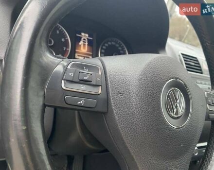Серый Фольксваген Туран, объемом двигателя 1.39 л и пробегом 174 тыс. км за 10200 $, фото 40 на Automoto.ua