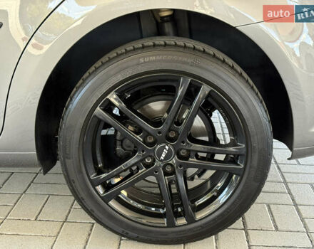 Серый Фольксваген Туран, объемом двигателя 1.39 л и пробегом 183 тыс. км за 8999 $, фото 22 на Automoto.ua