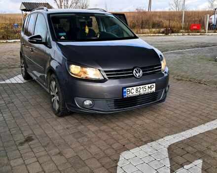 Серый Фольксваген Туран, объемом двигателя 1.6 л и пробегом 268 тыс. км за 10200 $, фото 2 на Automoto.ua