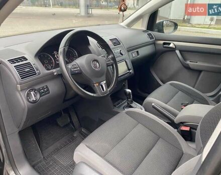 Серый Фольксваген Туран, объемом двигателя 1.39 л и пробегом 174 тыс. км за 10200 $, фото 25 на Automoto.ua