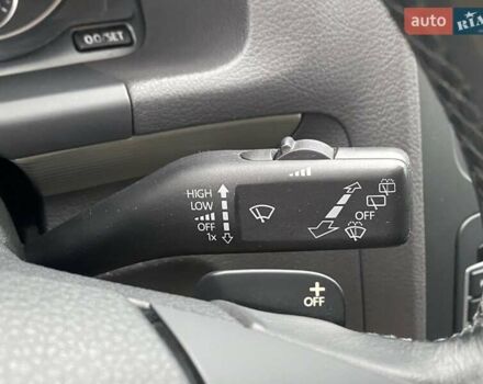 Серый Фольксваген Туран, объемом двигателя 1.39 л и пробегом 174 тыс. км за 10200 $, фото 41 на Automoto.ua