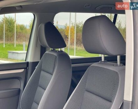 Серый Фольксваген Туран, объемом двигателя 1.39 л и пробегом 239 тыс. км за 7999 $, фото 20 на Automoto.ua