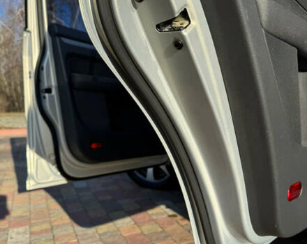 Сірий Фольксваген Туран, об'ємом двигуна 2 л та пробігом 346 тис. км за 12800 $, фото 52 на Automoto.ua