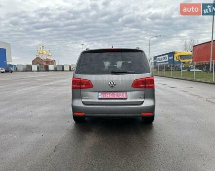 Сірий Фольксваген Туран, об'ємом двигуна 1.4 л та пробігом 215 тис. км за 9100 $, фото 3 на Automoto.ua