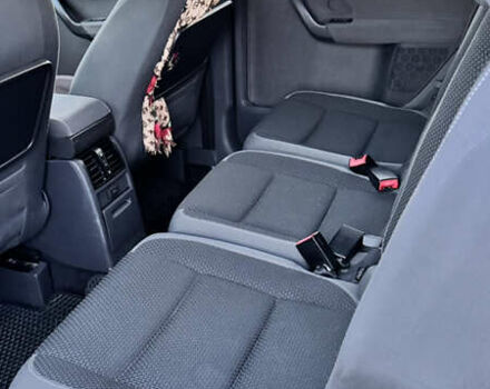 Серый Фольксваген Туран, объемом двигателя 1.6 л и пробегом 331 тыс. км за 8700 $, фото 22 на Automoto.ua