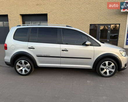 Сірий Фольксваген Туран, об'ємом двигуна 2 л та пробігом 346 тис. км за 12800 $, фото 14 на Automoto.ua