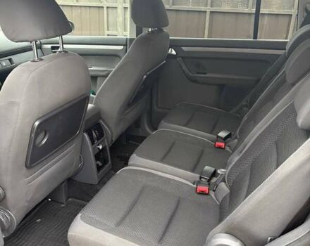 Сірий Фольксваген Туран, об'ємом двигуна 1.6 л та пробігом 245 тис. км за 9500 $, фото 24 на Automoto.ua