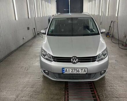 Серый Фольксваген Туран, объемом двигателя 1.6 л и пробегом 220 тыс. км за 9200 $, фото 23 на Automoto.ua