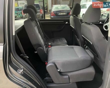 Серый Фольксваген Туран, объемом двигателя 1.4 л и пробегом 220 тыс. км за 10500 $, фото 21 на Automoto.ua